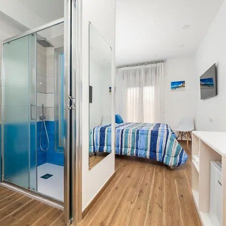 Amore&psiche - De Vivo Realty 3*