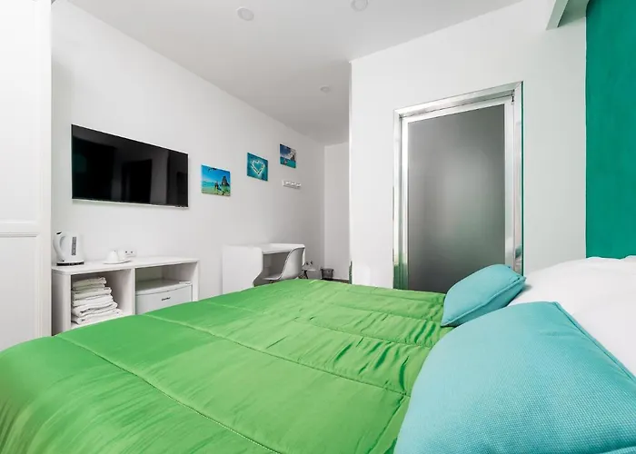 Amore&psiche - De Vivo Realty