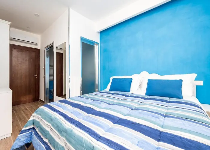 Amore&psiche - De Vivo Realty Panzió 3*