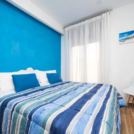 Amore&psiche - De Vivo Realty Bed & Breakfast 3*