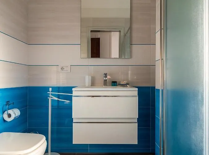 Amore&psiche - De Vivo Realty 3*