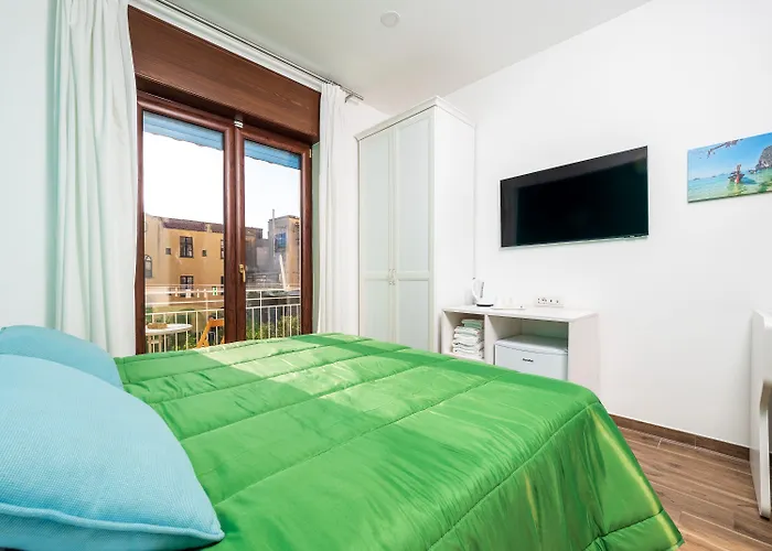 Bed & Breakfast Amore&psiche - De Vivo Realty 3*